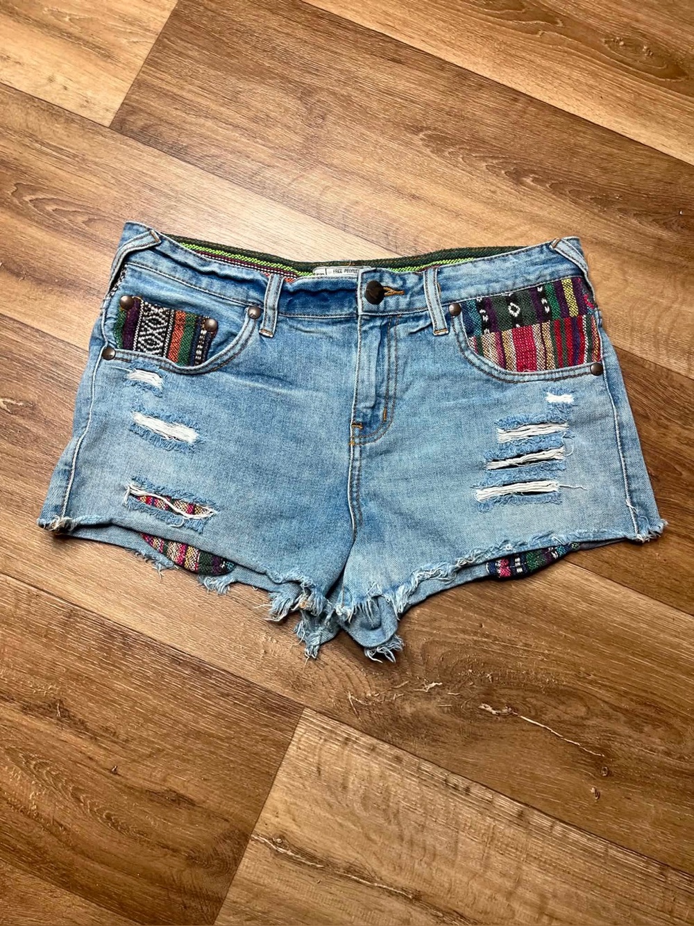 Free People Shorts Womens 29 Blue Denim Mid Rise Aztec Details Distressed Cutoff